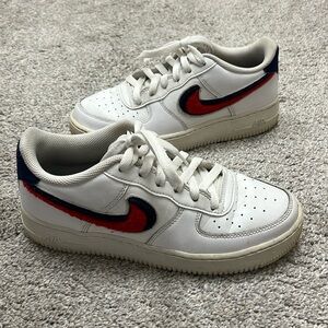 Nike Air Force 1 red white blue